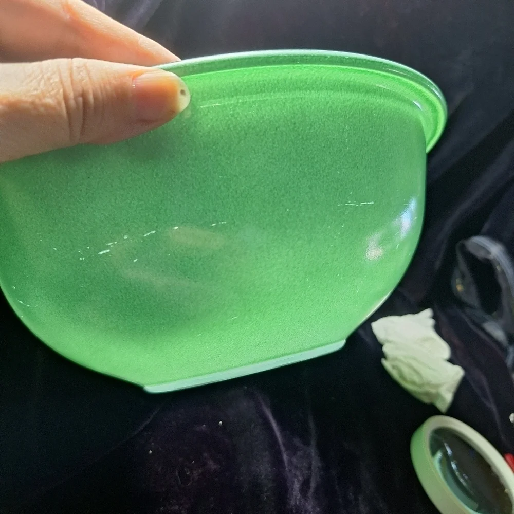 PYREX MIXING BOWL MINT GREEN CLEAR BOTTOM 2.5